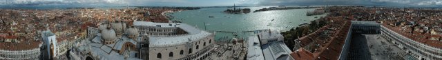 Venedig: Rundblik vom Markusturm